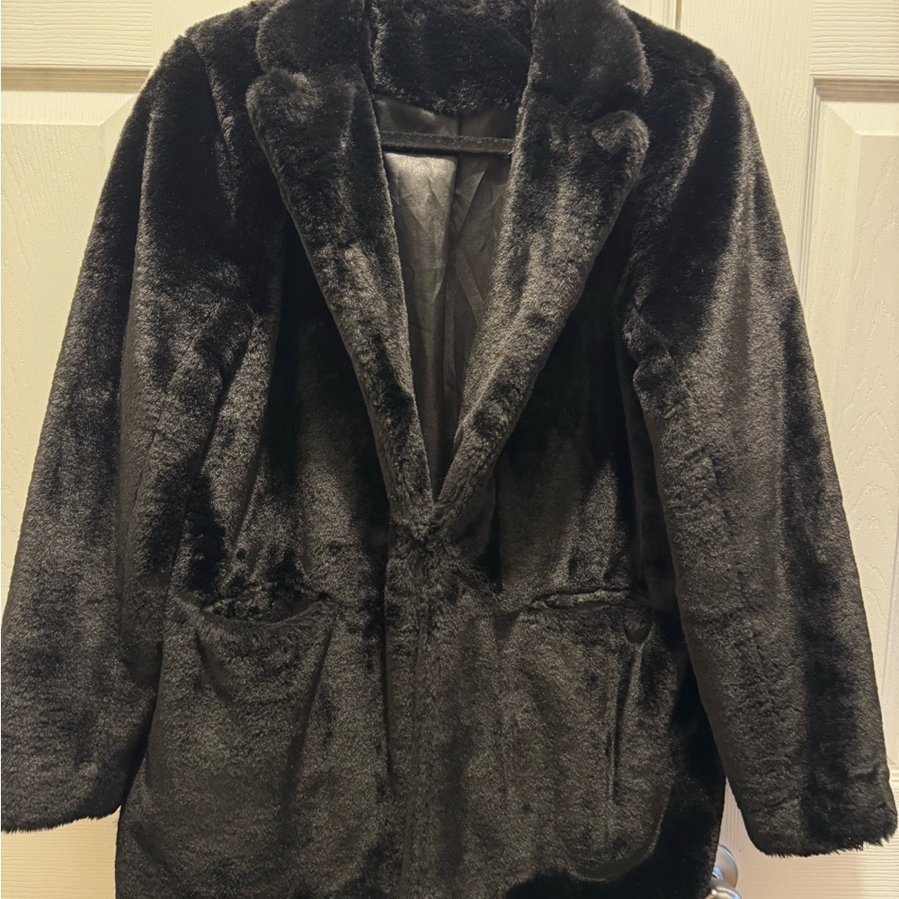 Amazon Essentials Black Teddy Jacket - image 1